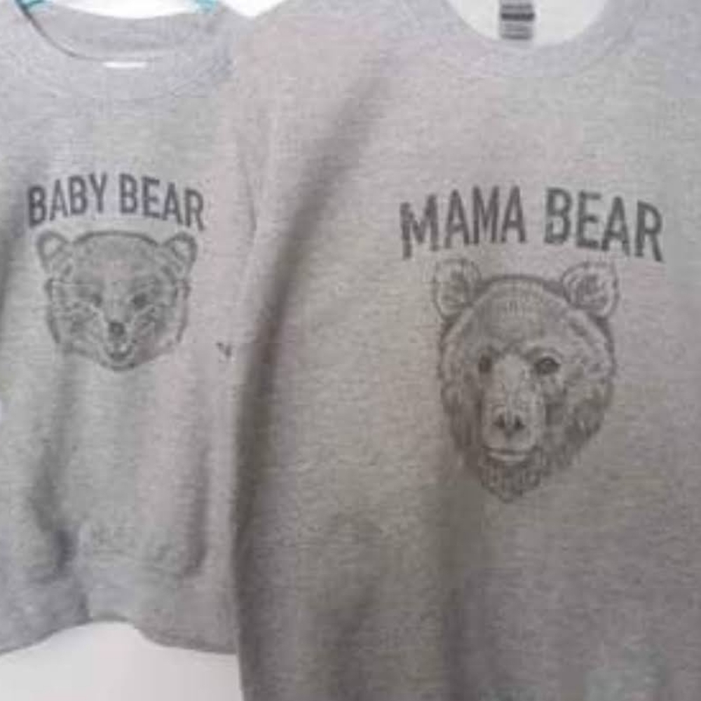 Mama and baby bear matching sweatshirts